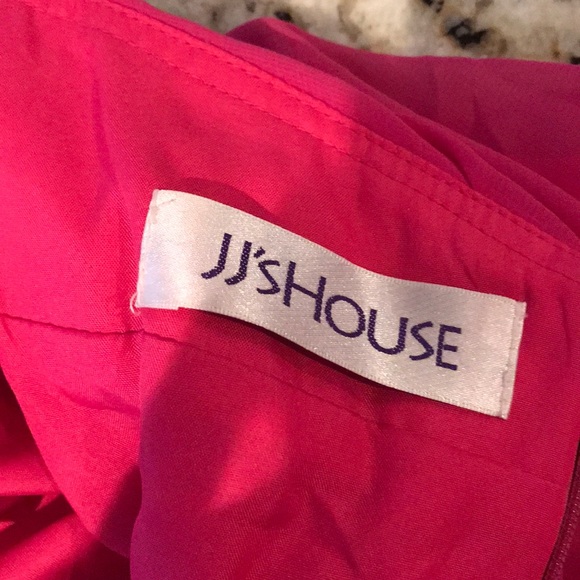 Dress - Picture 3 of 3